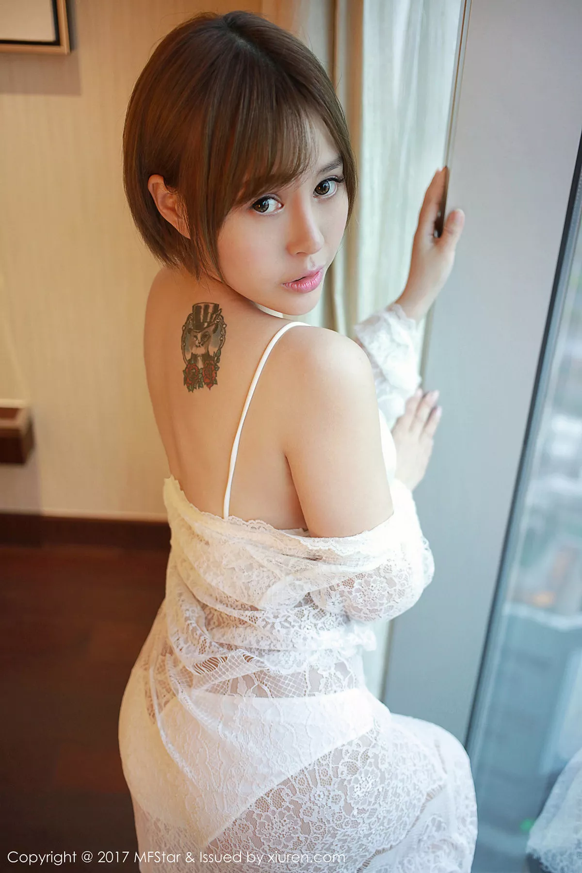 Evelyn艾莉写真